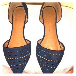 Navy blue Steven Madden’s Madden Girl flats